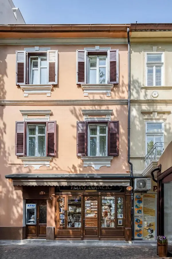 Photel Studio Apartments Crikvenica 4*,  Kroatien